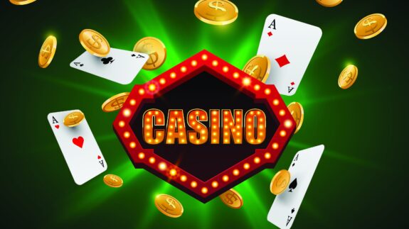 Ilustracija natpisa Casino okruženog igraćim kartama i novcima (Kako dobiti na online casinu)